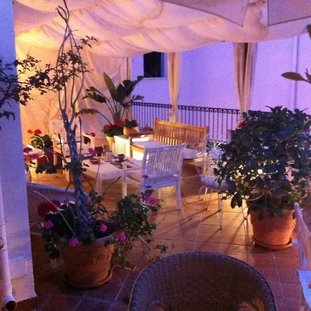 بيت ضيافة La Terrazza Al Centro Storico تراباني
