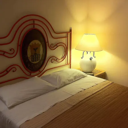 بيت ضيافة La Terrazza Al Centro Storico 3*