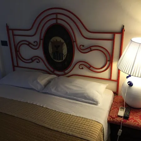 La Terrazza Al Centro Storico 3* تراباني