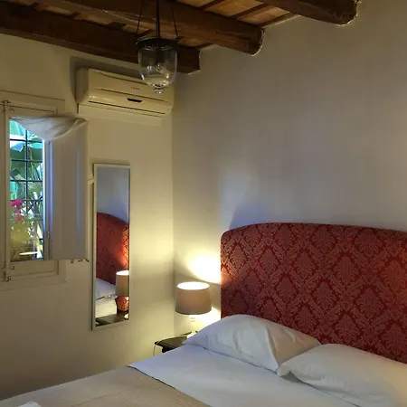 بيت ضيافة La Terrazza Al Centro Storico 3*